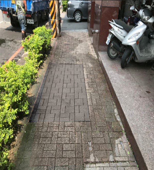 板橋區文化路1段20號前，電箱移除後人行環境至為方便