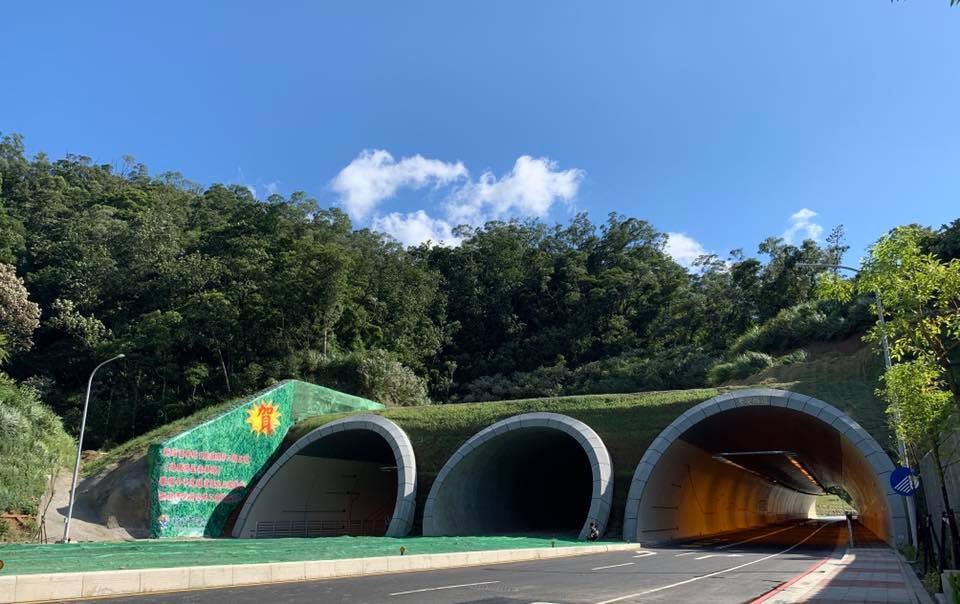 安坑一號玫瑰段工程最受矚目的近接三孔隧道